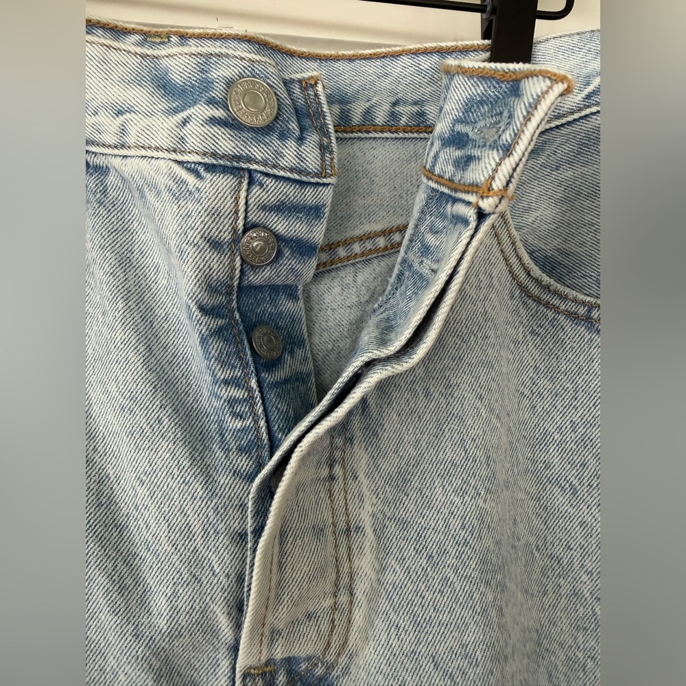 Levi’s | Ribcage Straight Ankle Jeans Light Wash Size 29 High Rise - Picture 4 of 9